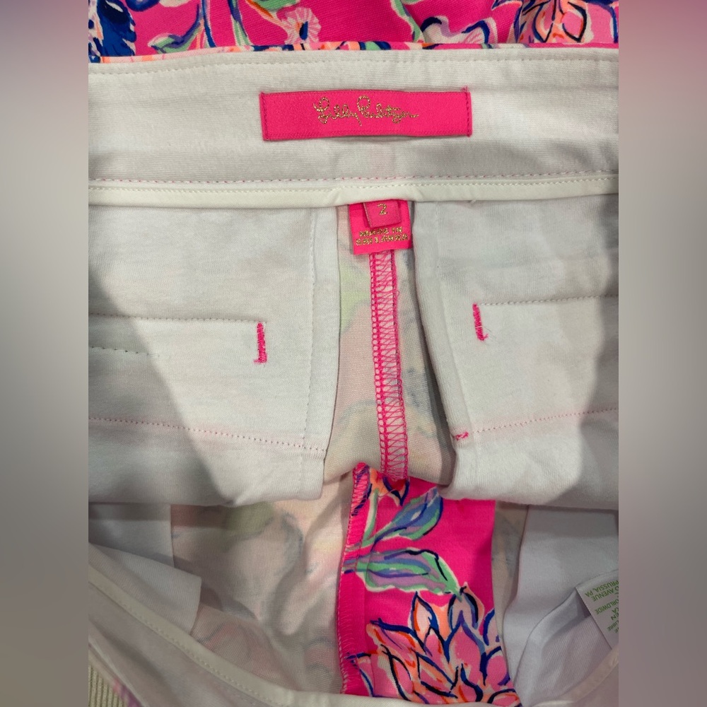 Lilly Pulitzer "Last Bud Not Least" Buttercup Knit Scallop 5” Shorts Size 2 - Picture 5 of 6